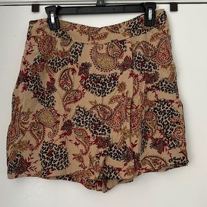 Patterned skort
